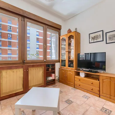 Vivienda Turistica, Refugio Azkue Encanto Y Comodidad Бильбао